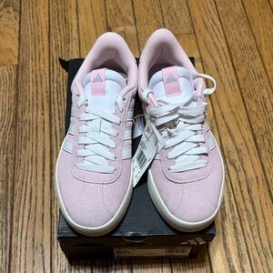 Women’s Adidas VL Court 3.0 Suede Tennis Street Sneaker sz 6.5 NWT